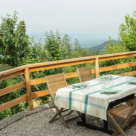 Holiday home Elipa *