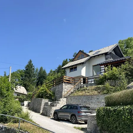 Holiday home Elipa *